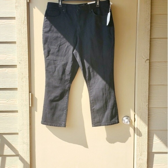 Universal Thread Denim - Universal Thread Black High Rise Boot Crop Jeans